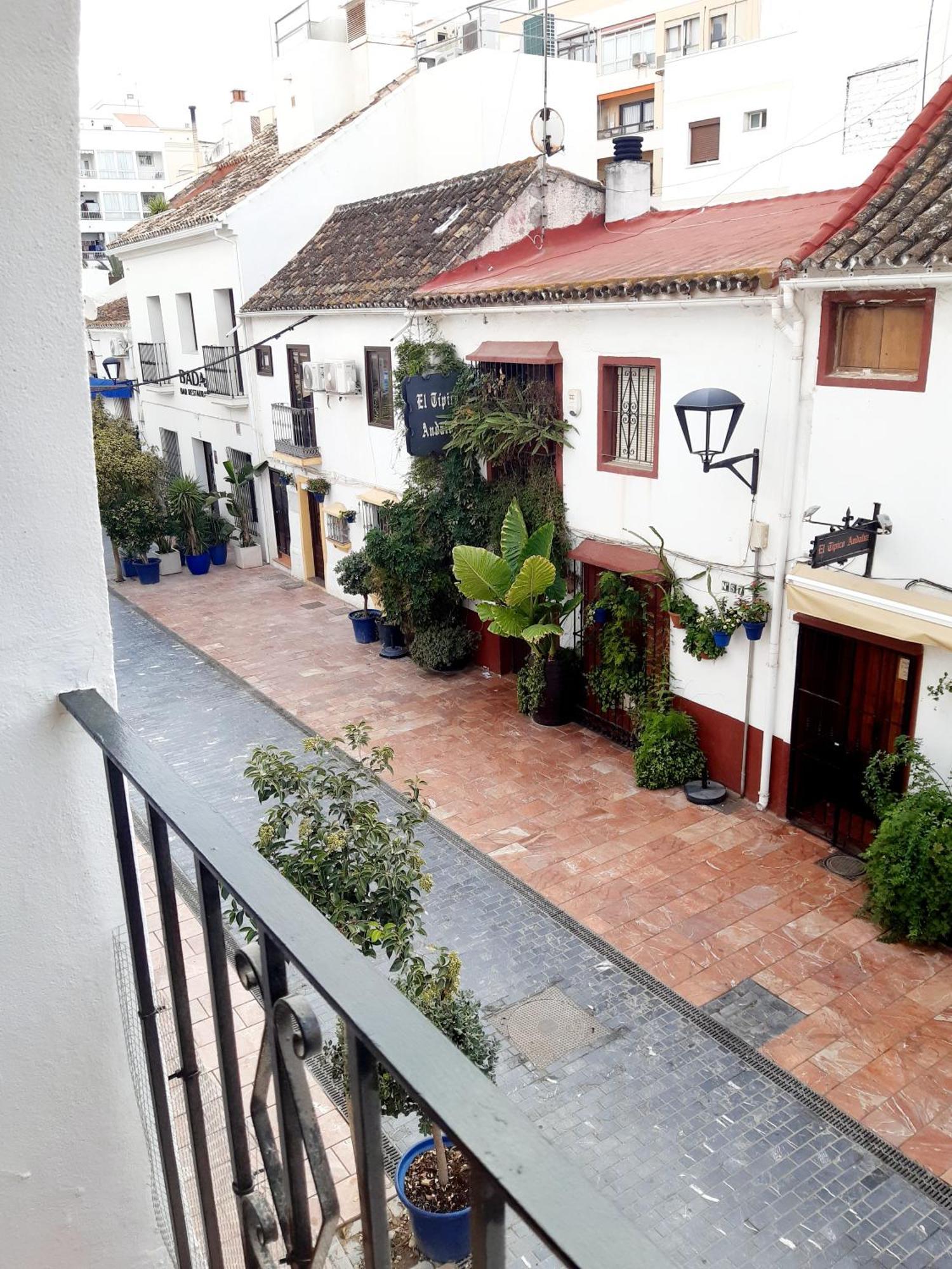 Impressive Apartment With 3 Bedrooms Metres From The Beach Эстепона Экстерьер фото